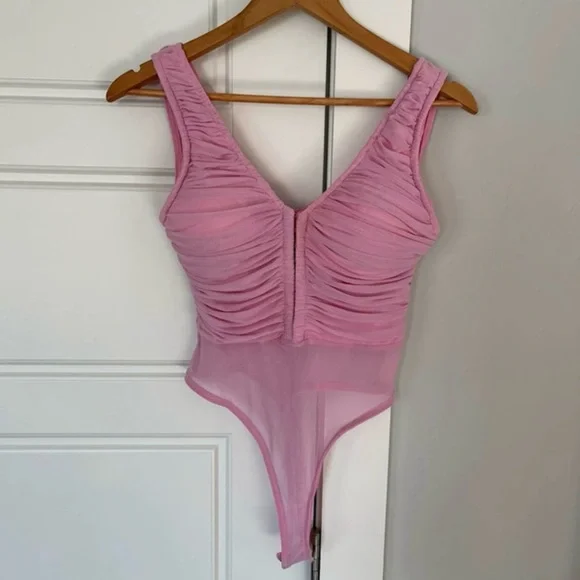 Fashion Nova Ruched Mesh Bodysuit - Picture 5 of 11